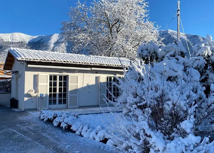 Happy Nest Ferienhaus *